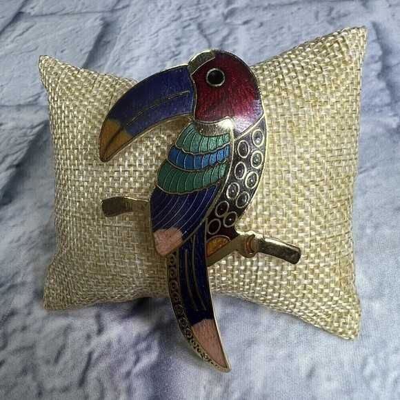 Toucan Parrot Bird 3” Brooch Pin Enamel Gold Tone Vintage - Picture 5 of 5